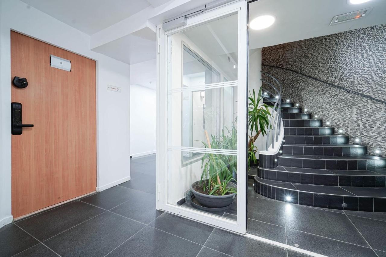 Quartier Montmartresaint Lazarelafayette * Parijs